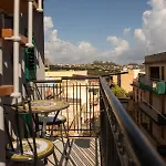 Alfaapartment & Beautiful 20-metre Terrace Daire