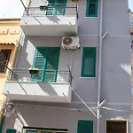 Alfaapartment & Beautiful 20-metre Terrace Daire Casteldaccia