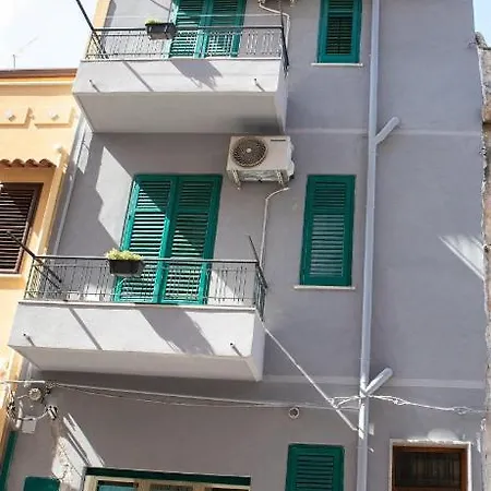 Alfaapartment & Beautiful 20-metre Terrace Διαμέρισμα Casteldaccia